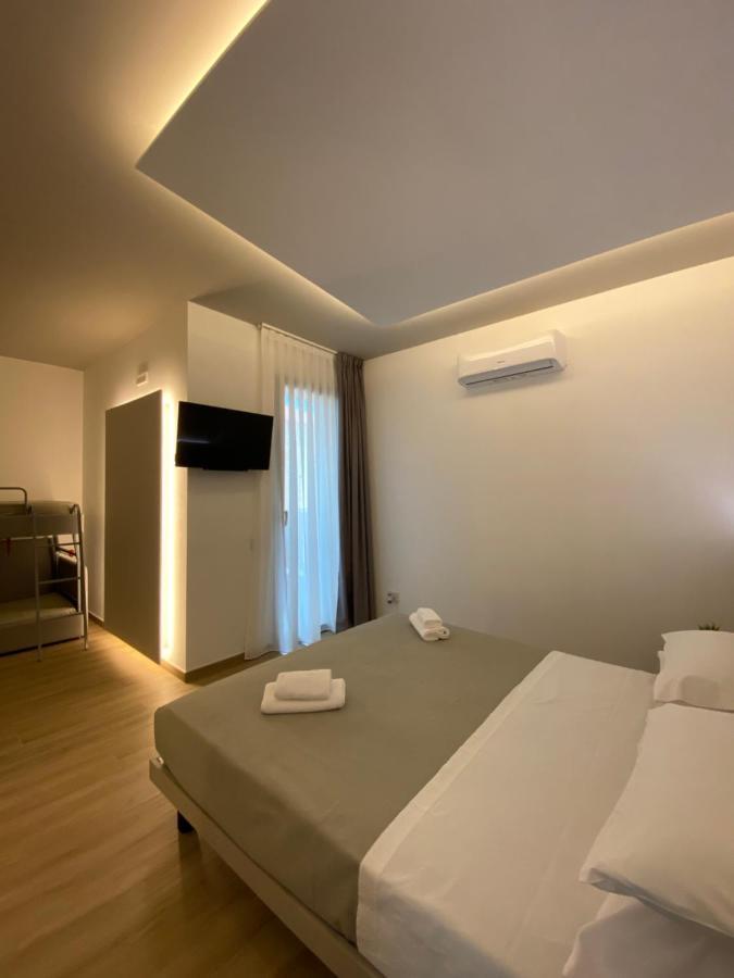 La Casa Di Filo Boutique Bed & Breakfast โรเซโต เดญา อาบรูซซี ภายนอก รูปภาพ