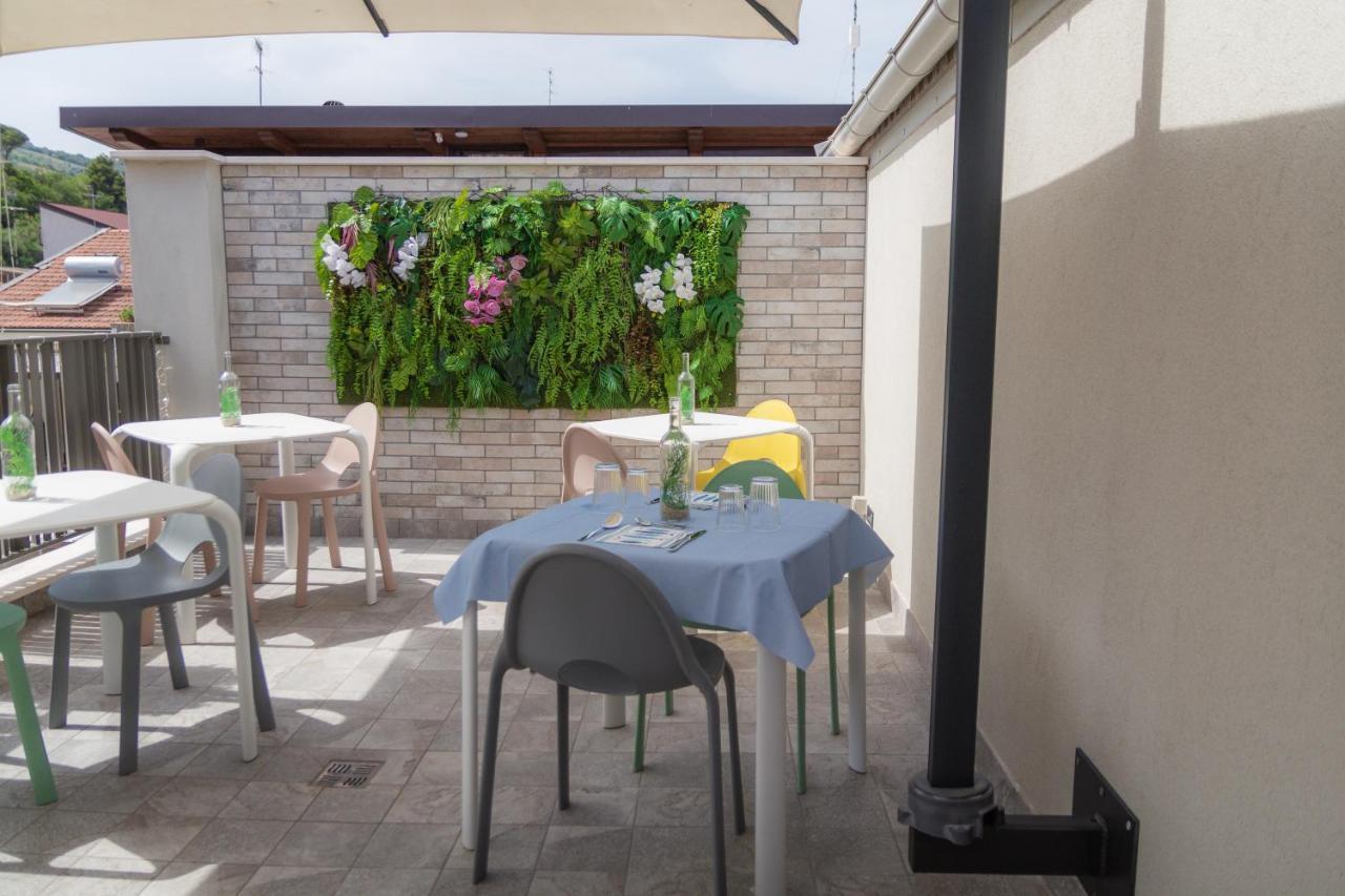 La Casa Di Filo Boutique Bed & Breakfast โรเซโต เดญา อาบรูซซี ภายนอก รูปภาพ