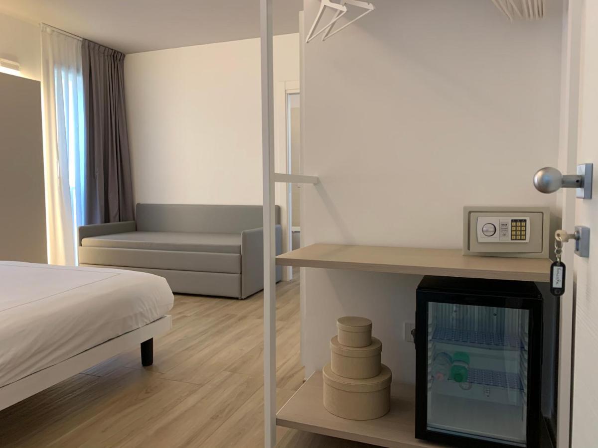 La Casa Di Filo Boutique Bed & Breakfast โรเซโต เดญา อาบรูซซี ภายนอก รูปภาพ