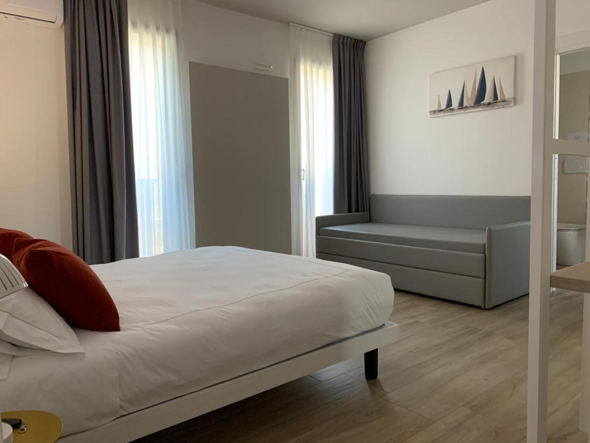 La Casa Di Filo Boutique Bed & Breakfast โรเซโต เดญา อาบรูซซี ภายนอก รูปภาพ